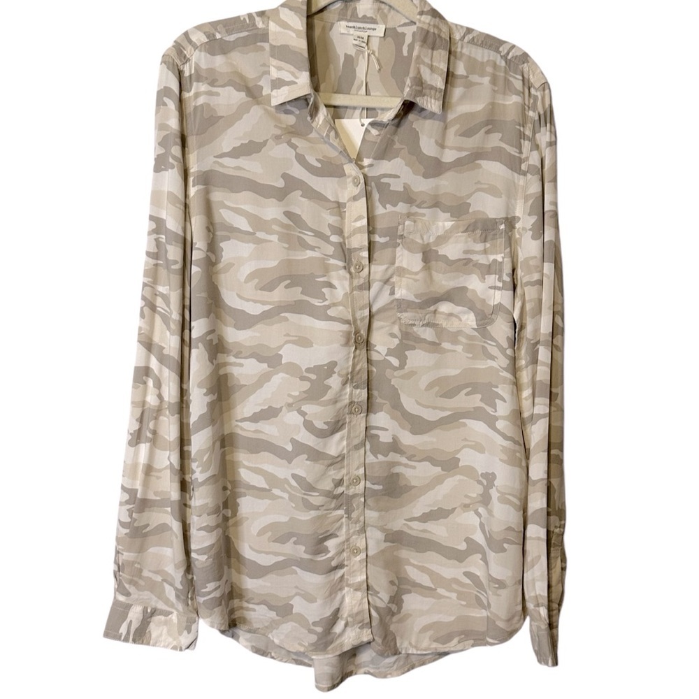 BeachLunchLounge Alanna Camo Viscose Blouse Top Beachy Coastal M NWT LPT1110